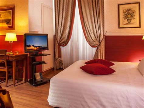 Hotel Cosmopolita in Rome - Room Deals, Photos & Reviews