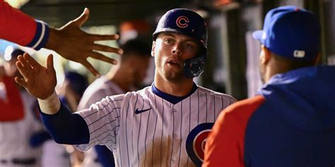 Nico Hoerner, Cubs agree to three-year extension