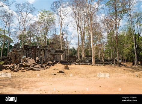 Prasat Thom of Koh Ker temple site, Preah Vihear Region, Cambodia, Asia ...