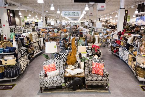 First Look Inside HomeGoods' New Store Homesense | At home store ...