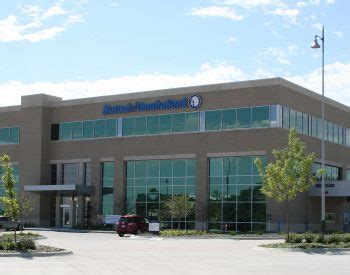 Mutual of Omaha Bank/Office Building | Schnackel Engineers