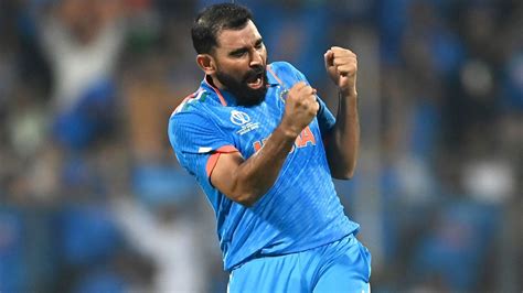 ‘World class bowler’: Netizens go crazy for Shami after he destroys Sri ...