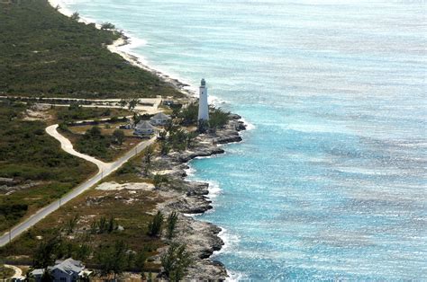 Inagua Lighthouse in Matthew Town, Great Inagua Island, Bahamas ...