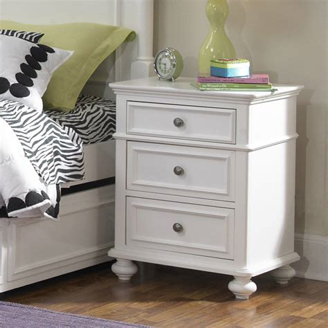 30+ Small White Nightstand With Drawers