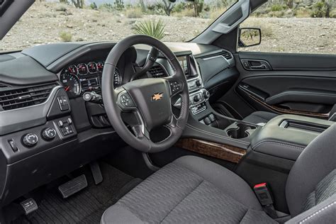 2018-chevy-tahoe-custom-interior-dash - The Fast Lane Truck