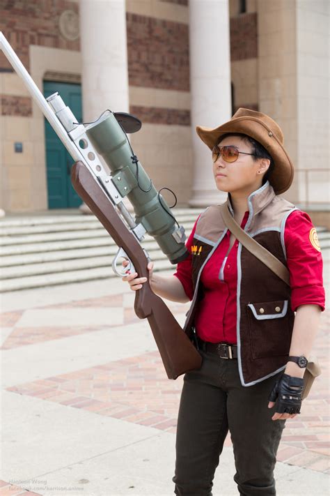 TF2 Sniper Cosplay [Sacanime 2013] by Ryuuji on DeviantArt