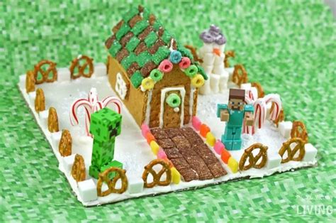 Minecraft Gingerbread House