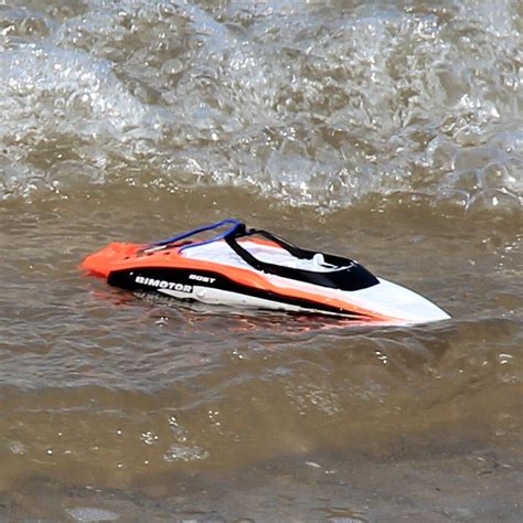 RC Racing Boat - Gift 2 Heart Med - Medium