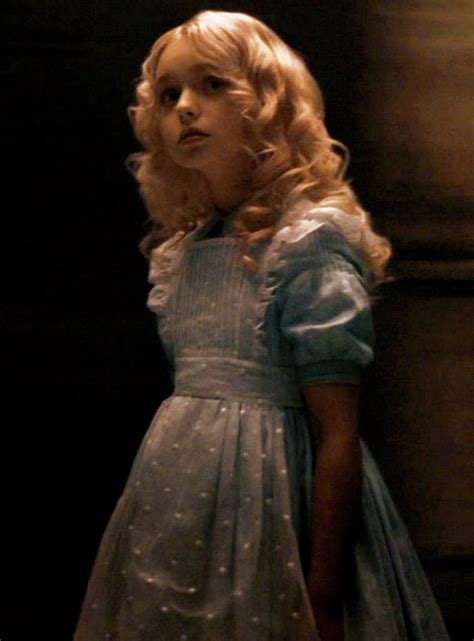 Alice - Alice in Wonderland (2010) Photo (33504111) - Fanpop