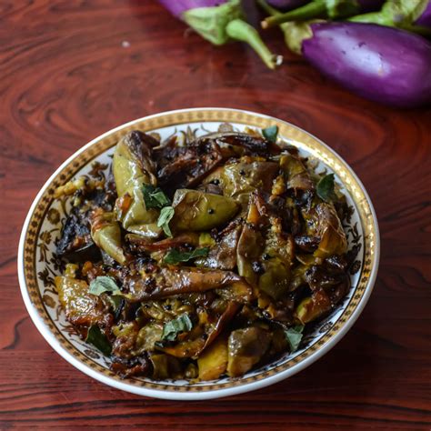 Quick Spicy Brinjal Fry/ Kathirikkai Varuval – Relish The Bite