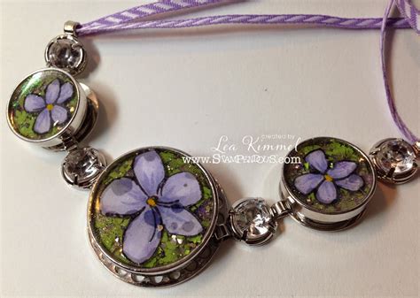 Resin Crafts: 14 Resin Jewelry Projects