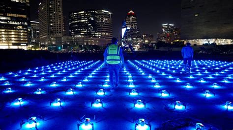 Drone Light Shows Offer a Sustainable Alternative to Fireworks ...