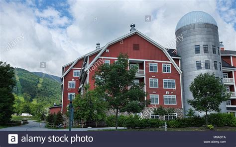 Stowe vermont ski hi-res stock photography and images - Alamy