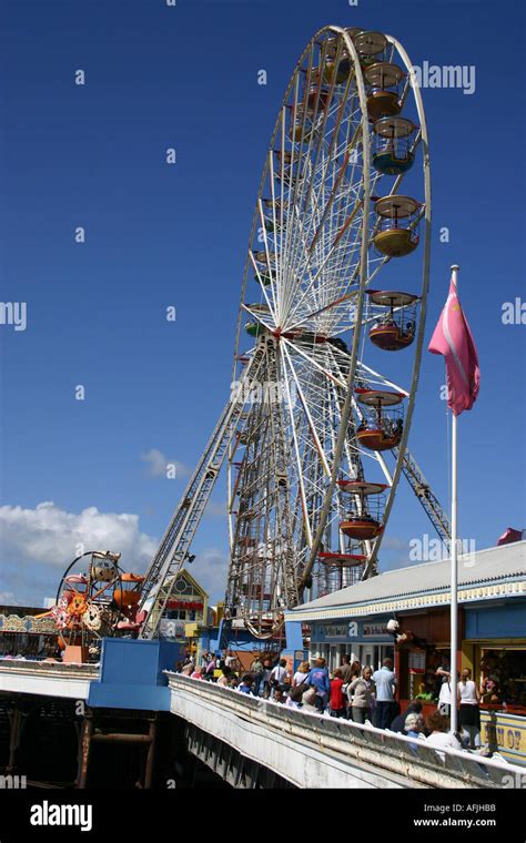 Big wheel Central Pier Blackpool Stock Photo - Alamy