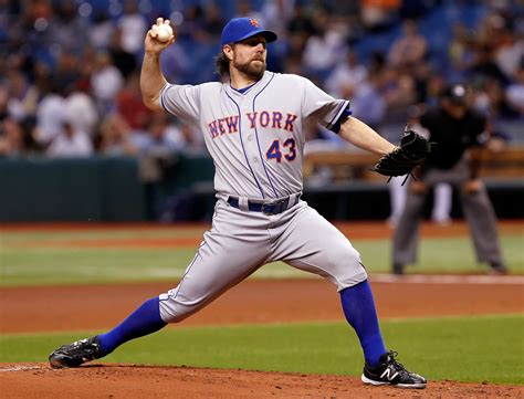 Mets History: R.A. Dickey’s back-to-back one hitters in 2012