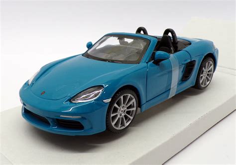 Burago 1/24 Scale Model Car 18-21087BL - Porsche 718 Boxster - Blue — R.M.Toys Ltd