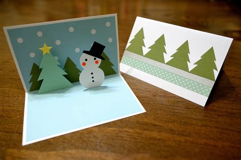 paper and plates: Snowman Pop-Up Card