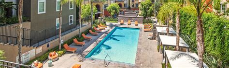 Luxury Apartments in Woodland Hills, CA w/ a Swimming Pool