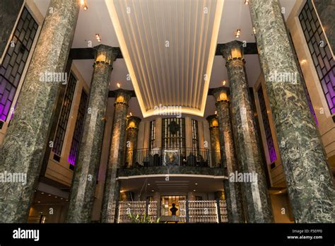 Sydney rockpool bar and grill hi-res stock photography and images - Alamy