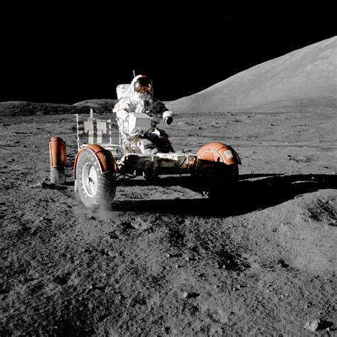 File:NASA Apollo 17 Lunar Roving Vehicle.jpg - Wikipedia