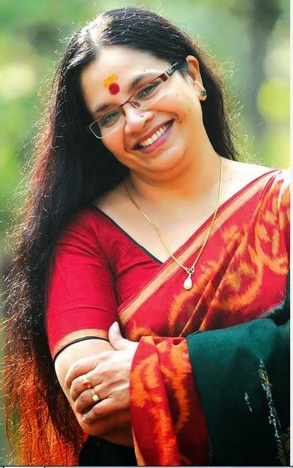 Dubbing Artist Bhagyalakshmi In Saree Photos ~ ACTRESS RARE PHOTO GALLERY