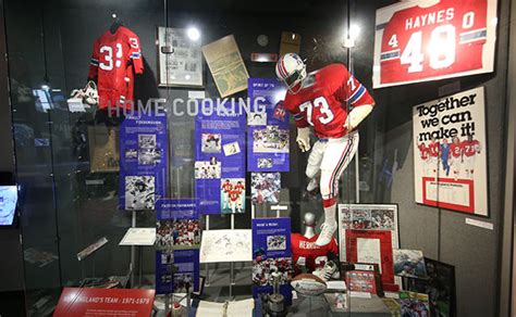 The Patriots Hall of Fame presented by RTX- Exhibits - Players - Education | The Patriots Hall ...