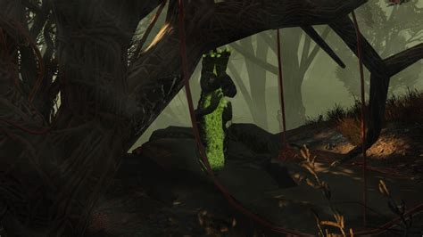 Fallout 76 Glowing Gulper in a Tree by SPARTAN22294 on DeviantArt