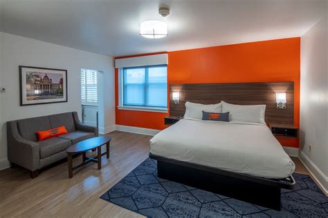 Collegian Hotel & Suites, Trademark Collection by Wyndham | Syracuse, NY Hotels