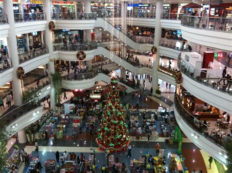 Manilla Phillipines- Huge indoor shopping Mall - Center of the City ...