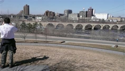 Photo a Day in Saint Paul / Minneapolis: Stone Arch Bridge