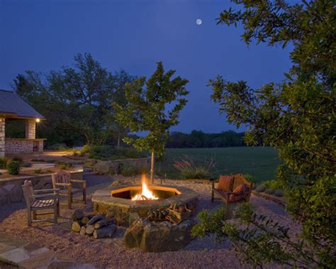 Pea Gravel Fire Pit | Houzz