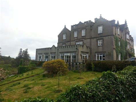 Ballynahinch Castle Hotel | Castle hotel, Castle, Hotel