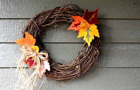 Art Threads: Felt Fall Leaf Wreath