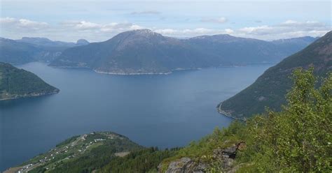 This is one of HM Queen Sonja’s favorite hikes in Hardanger. The trail ...