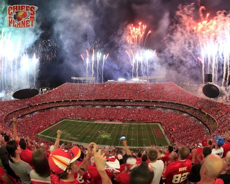 Kansas city chiefs football, Kansas city chiefs stadium, Kansas city