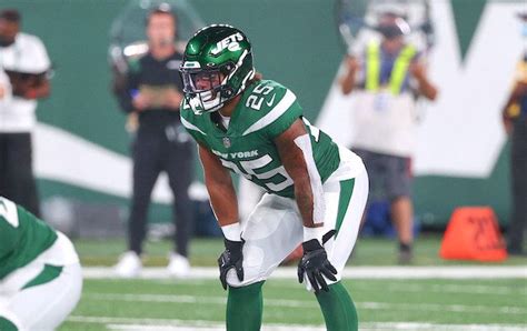 Ty Johnson Takes Over The Jets Backfield In Week 17 - NFL News ...