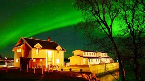 Spectacular Norway Northern Lights - Snow Addiction - News about Mountains, Ski, Snowboard ...