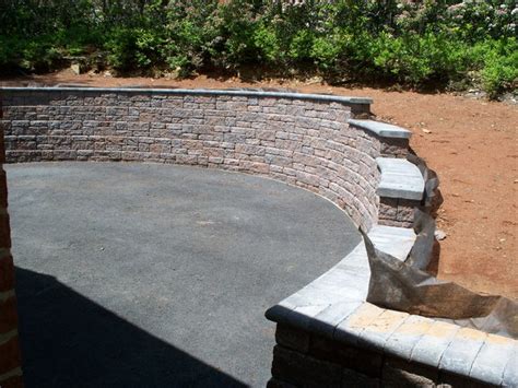 Segmental block retaining wall constructed by Quality Concrete & Masonry - Modern - Landscape ...