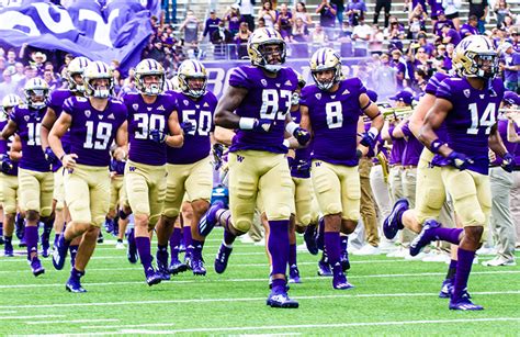 Husky Offense Comes Alive In 52-3 Victory Over Arkansas State - The Seattle Medium