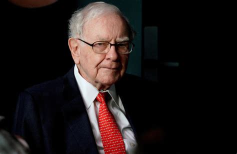 Berkshire Hathaway’s Profit Fell in the Third Quarter - The New York Times