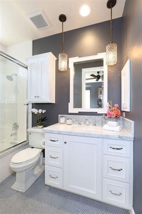 15+ Beautiful Small White Bathroom Remodel Ideas - Interior Remodel | Bathroom remodel master ...