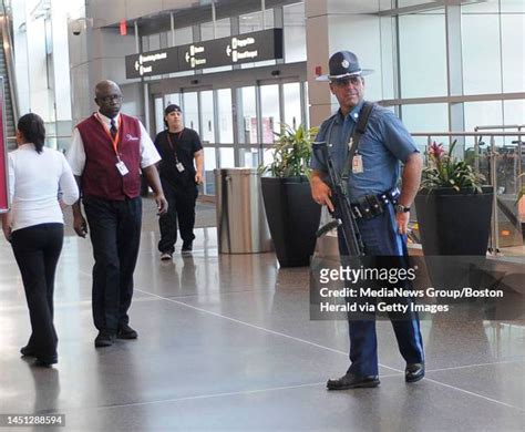 185 Us News Airport Security Logan Stock Photos, High-Res Pictures, and Images - Getty Images