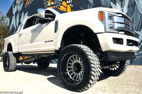 Ford F250 Lifted | Orlando Custom Audio