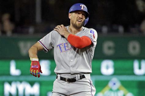 Hunter Pence Having Career Revival With Hometown Texas Rangers