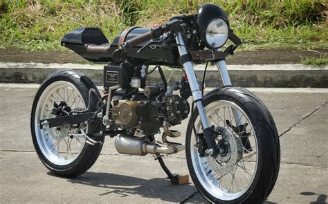 Rusi Mojo Cafe Racer by Iron Macchina Custom – BikeBound