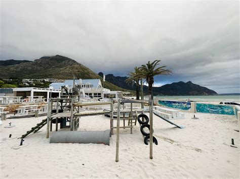 Dunes Beach Restaurant / Hout Bay - Cape Town with Kids