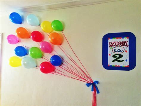 Balloon Wall Decor | Party Favors Ideas