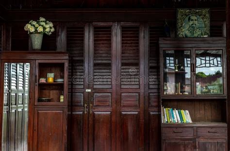 Interior Inside of Vintage Thai House, Wood Antique House Thai Style Architecture, Traditional ...