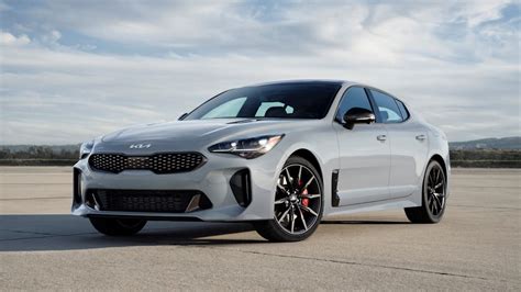 2022 Kia Stinger GT Scorpion Special Edition adds dark trim and big spoiler