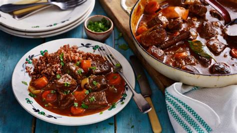 Boeuf en daube provençale recipe - BBC Food